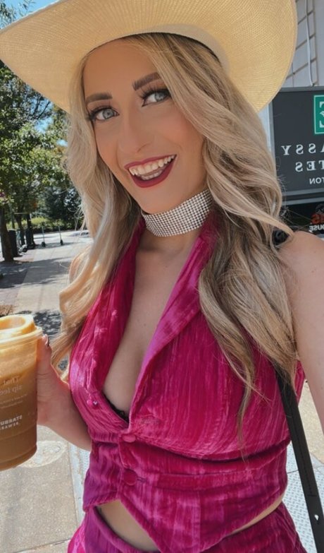 足の動画 オンリーファンズ HD 写真