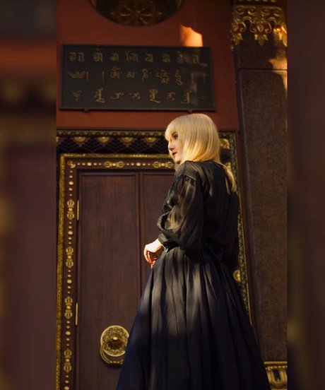 軍事オンリーファンズ アートヌード 写真