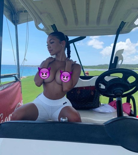 ダウンオンリーファン ヌード ギャラリー