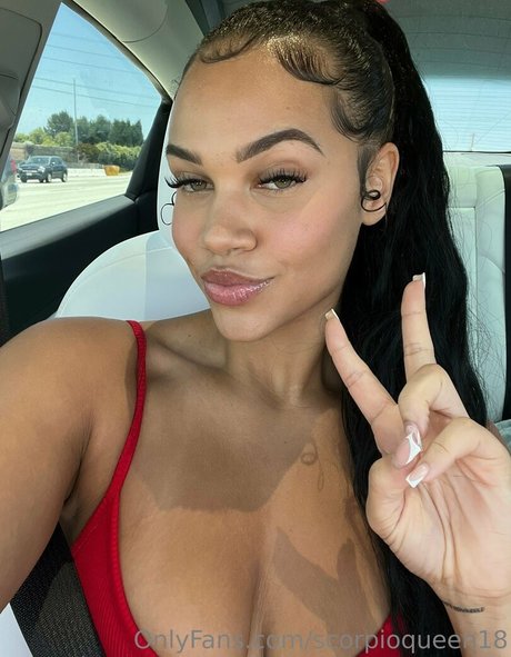 フィンドムオンリーファンズ えろ 写真