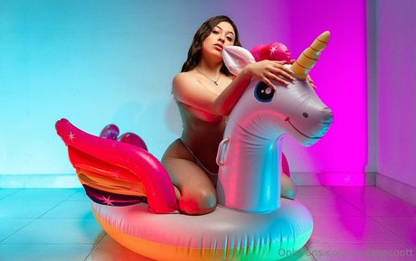 laurenscoott 完璧なスター 写真