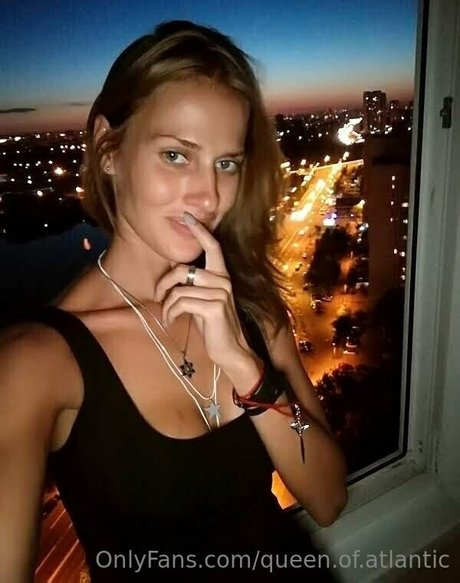 黒檀ペッギングオンリーファンズ 無料アダルト 写真