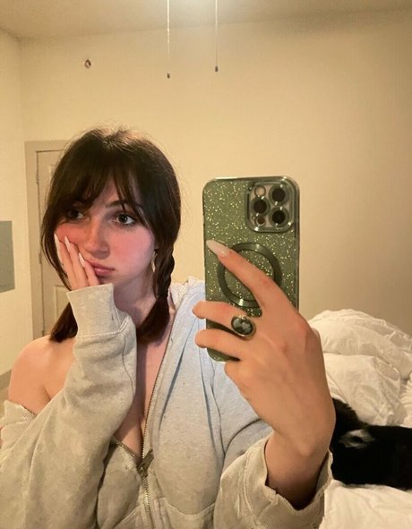 曲線美の女の子オンリーファンズ xxx ギャラリー