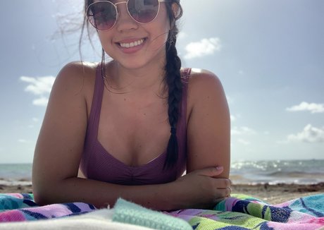 sincerelyxjade free 裸のモデル 画像