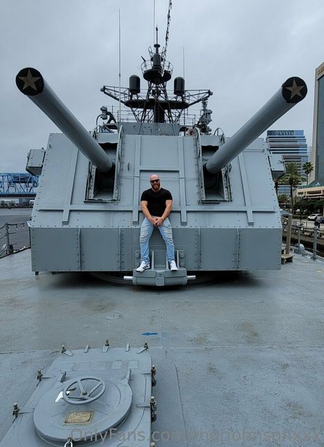 thorjohnsonxxx ポルノスター HD 画像