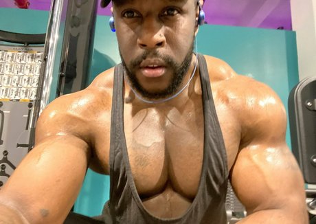 白人ニューハーフオンリーファンズ 無料xxx 画像