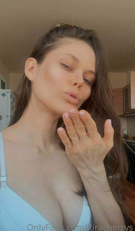 ボディビルダーヌードオンリーファンズ セクシーヌード ギャラリー