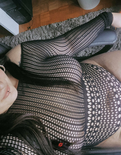 wild kitty9 トップスター 写真