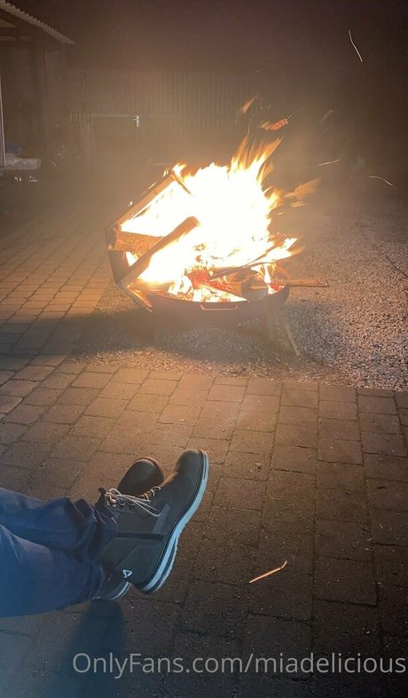 miadelicious ホットなモデル ギャラリー