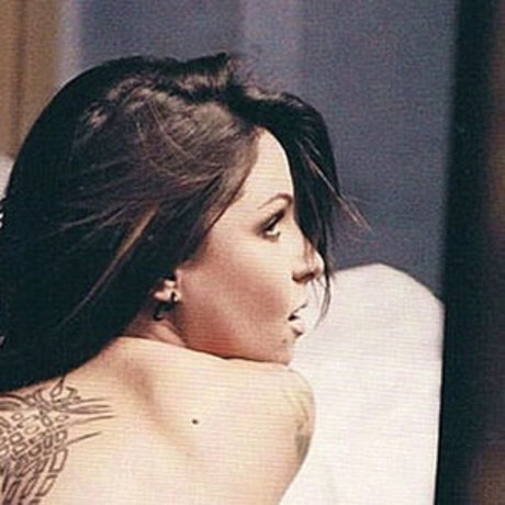 Pitty プロフィール写真