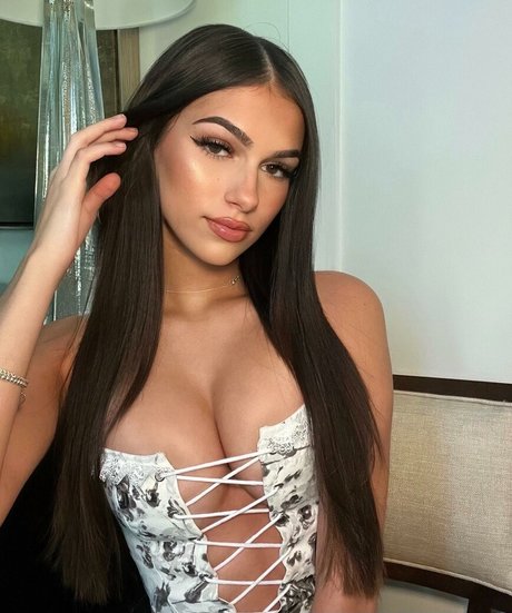 チェコのティーンズオンリーファンズ 無料ポルノ 画像