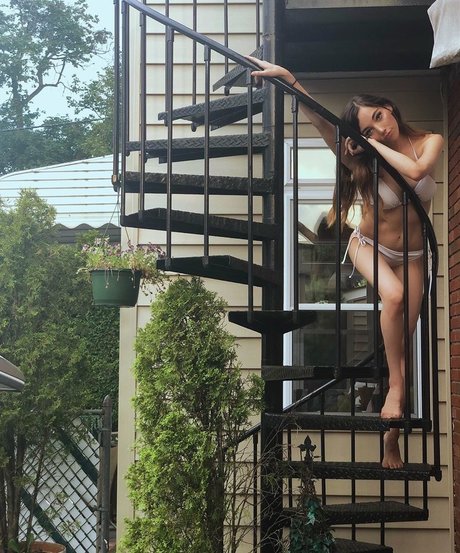 ヌードティーンオンリーファンズ HD ギャラリー