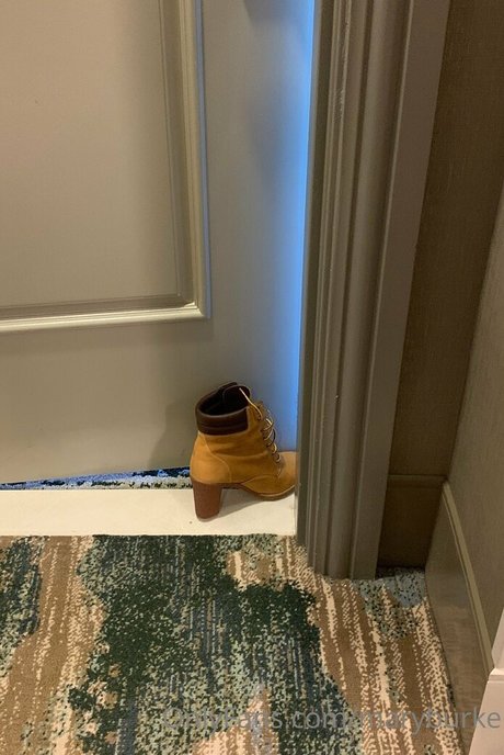 成熟したラテン系オンリーファンズ ヌード 写真