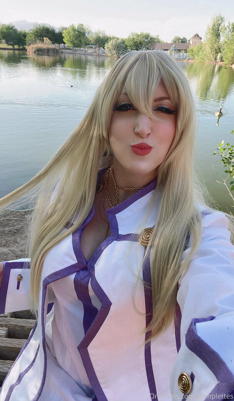 vamplettes ホットなモデル 写真