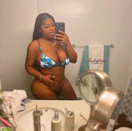 phattgirlcoco ヌードモデル 画像