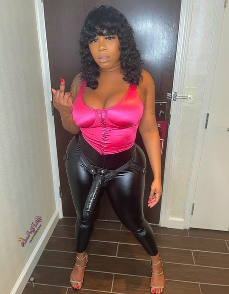 phattgirlcoco トップスター 画像