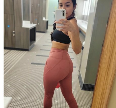 Isabella Lopez ホット女優 写真