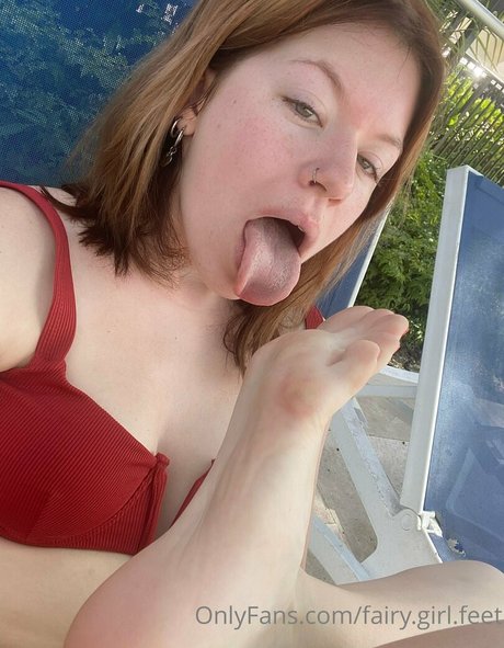 fairy girl feet 素敵なモデル 写真