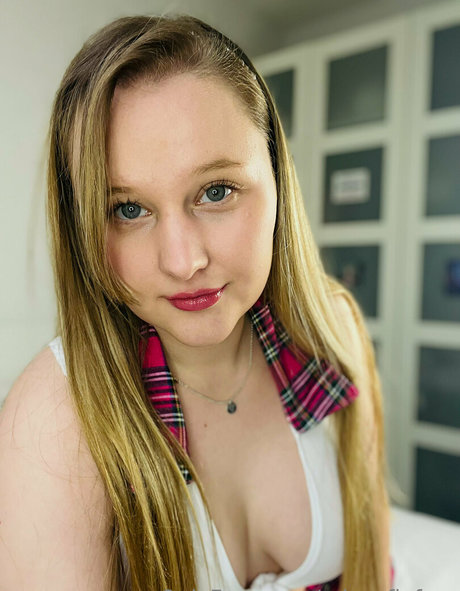 金髪の顔射オンリーファンズ トップ ギャラリー