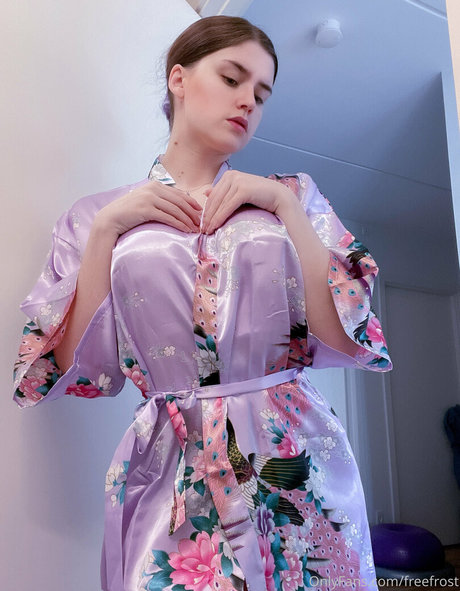 アジアの無料オンリーファンズ 無料xxx 画像