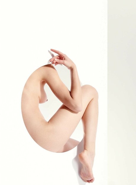 Nausicaa Yami xxxモデル 画像