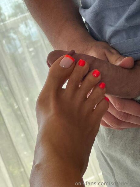 アウトドア 熟女 オンリーファンズ セクシーヌード ギャラリー