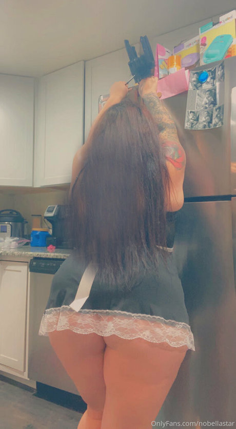nobellastar 無料のポルノスター 写真