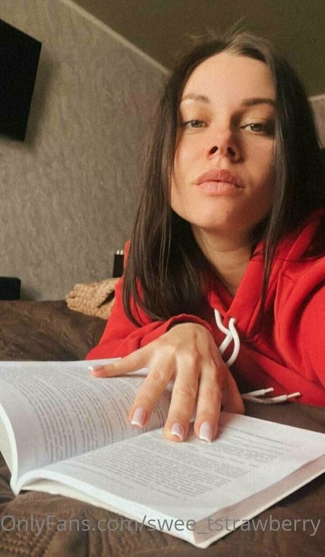 swee tstrawberry ポルノスター アーカイブ