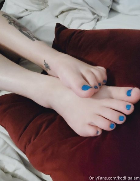 フィットネスコーチオンリーファンズ 裸 写真