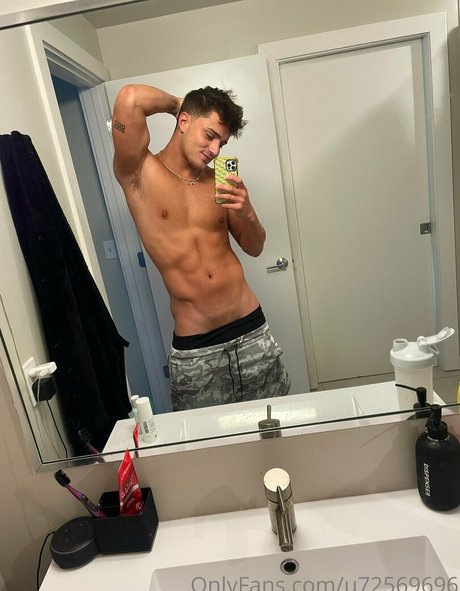 本物のオンリーファンズ 無料 画像