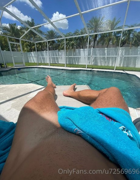 かわいいブロンドのオンリーファンズ えろ 写真