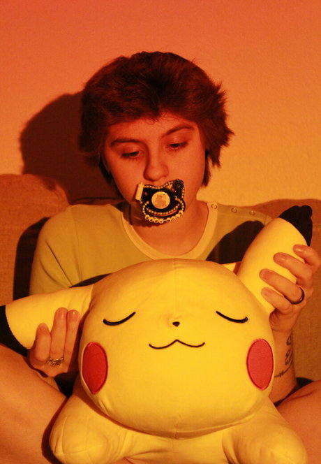 チェコのティーンズオンリーファンズ ヌード ギャラリー