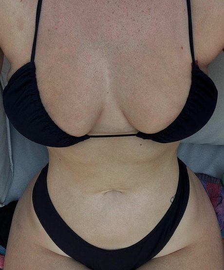 paige mousseau ホットモデル 写真