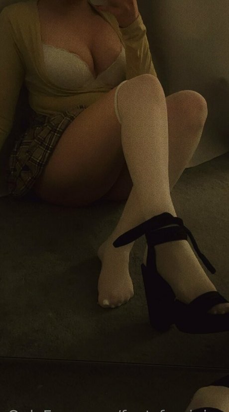 feet feminine 無料スター 写真