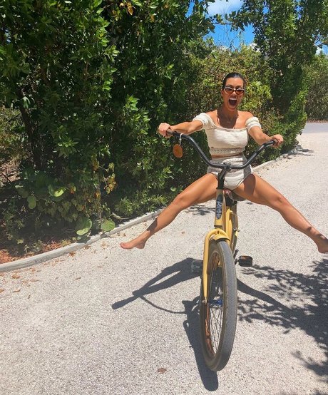 ニューハーフオンリーファン 無料セクシー ギャラリー