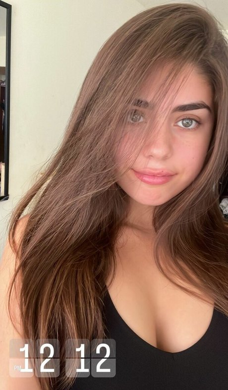 Melissa Leal かわいいモデル 写真