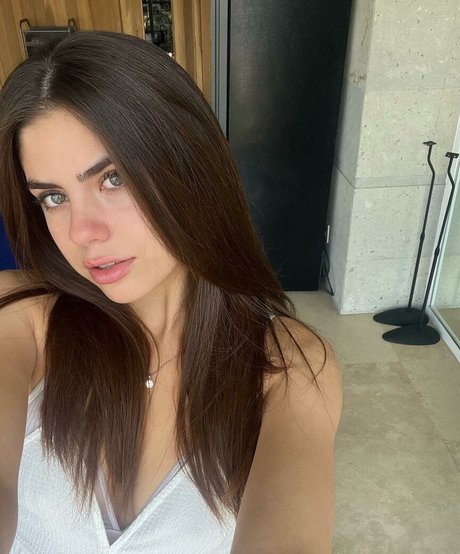 Melissa Leal セクシーなポルノスター 画像