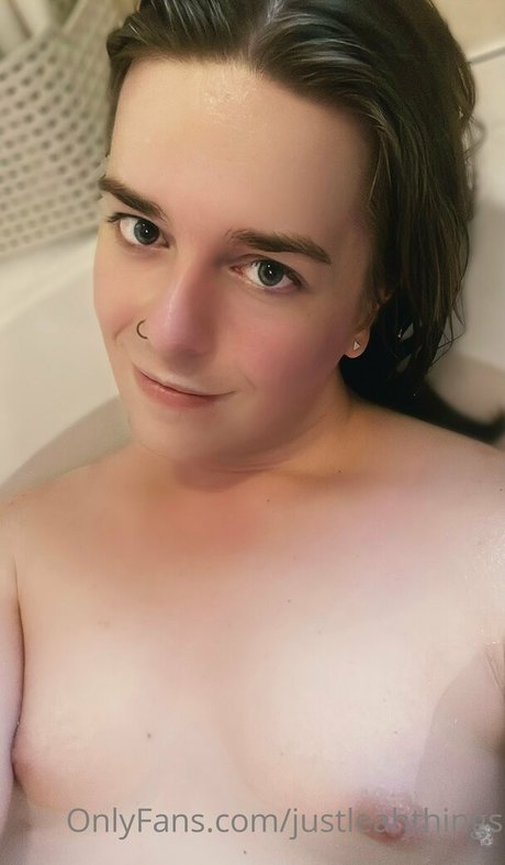 ビキニティーンオンリーファンズ セクシーxxx 画像