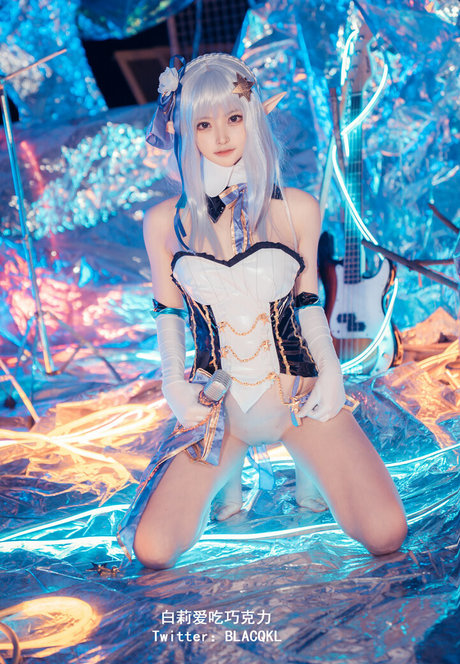 blacqkl ヌード女優 写真