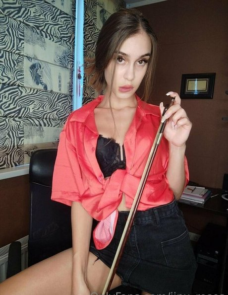 jinx roses ポルノスター 裸 写真