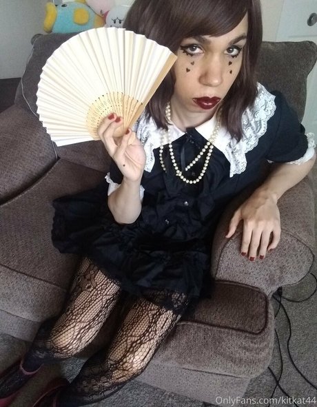 モンスターコックオンリーファンズ 美しい裸 アーカイブ