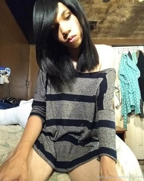 kitkat44 ポルノスター アダルト 写真