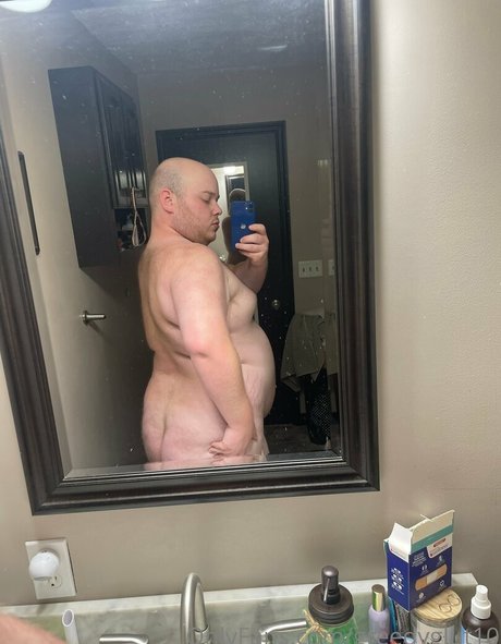 greedyglut10 無料モデル 写真