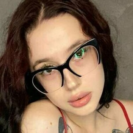 iamonlykatty ポルノスター HD 写真