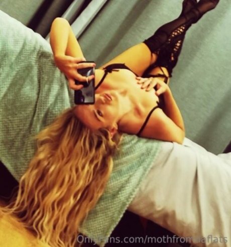 Session Moth Martina アートポルノスター 写真