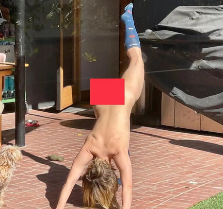 尖ったおっぱいオンリーファンズ 無料ポルノ 画像