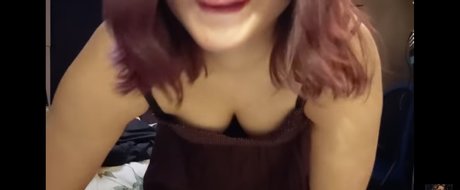 ASMR Alysaa セクシーなスター 画像