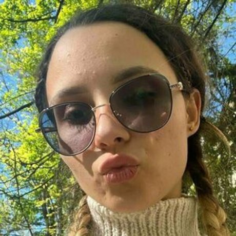 kristin lewis 完璧なモデル 画像