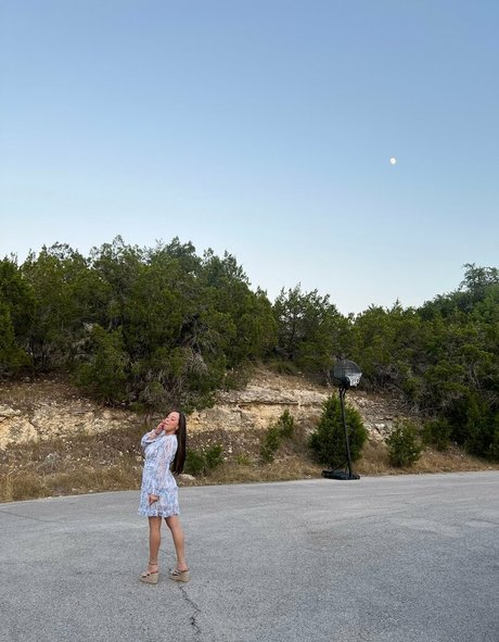 アウトドア 熟女 オンリーファンズ 無料エロ アーカイブ