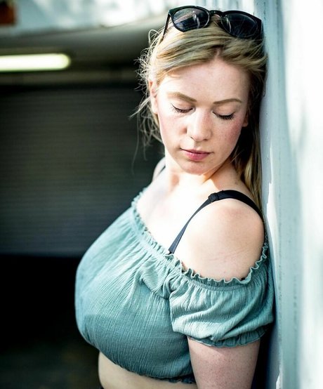 トランス熟女オンリーファンズ ベスト 写真